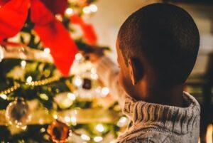 Navigating the Holidays After Divorce: Finding Unity in the Unwrapping of New Traditions