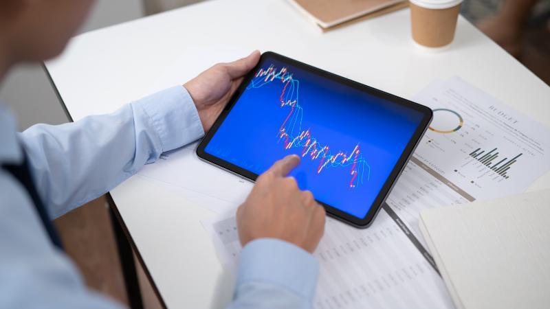 What Happens to Stock Options and RSUs in Divorce?